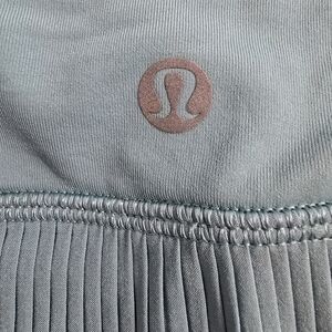 Lululemon pleated skirt
